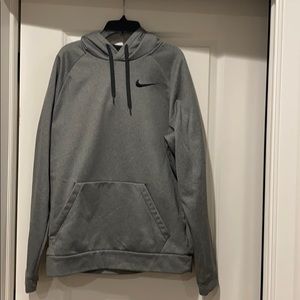 Nike Dri-fit sweatshirt